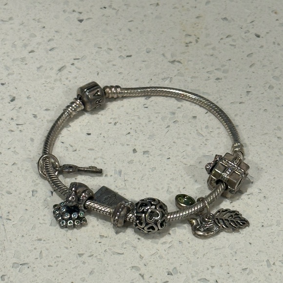 Authentic Pandora Charm Bracelet with 6 charms - Picture 2 of 8
